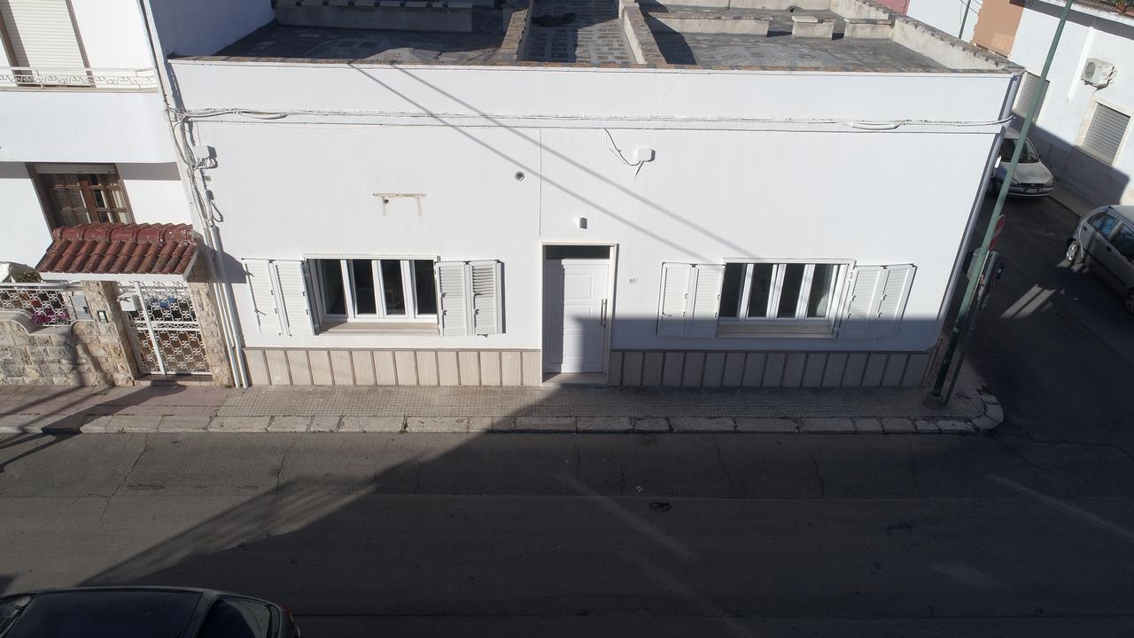 White Aurora Rooms بورتو سيساريو المظهر الخارجي الصورة